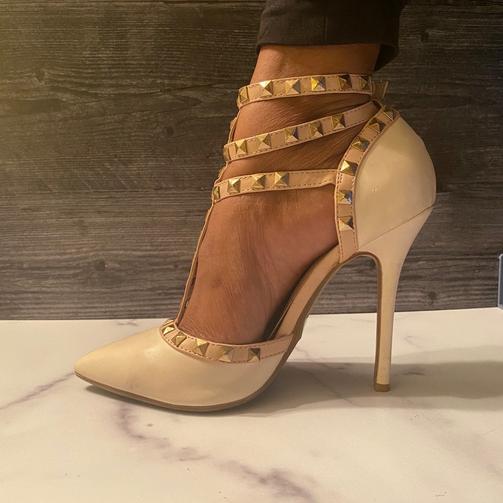 Valentino dupes studded heel 4in